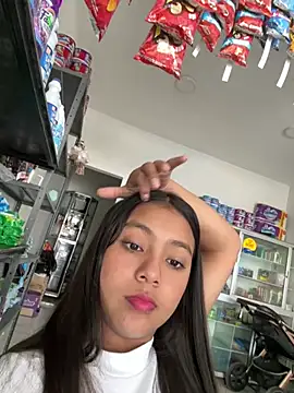 Snapshot of Baby_morena12 chatting on 02/22/26, 02:04 Baby morena12 online show from 02/22/26, 02:04