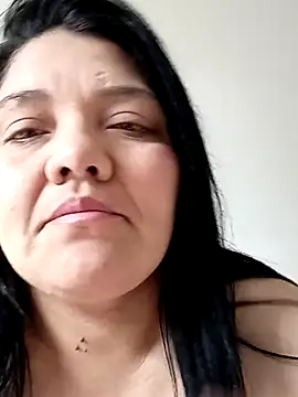 Snapshot of Cati_cat3 chatting on 02/02/26, 02:49 Cati cat3 online show from 02/02/26, 02:49