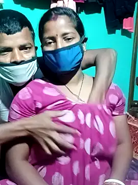 Snapshot of Your_deshibhabi25years chatting on 02/21/26, 03:35 Your deshibhabi25years online show from 02/21/26, 03:35