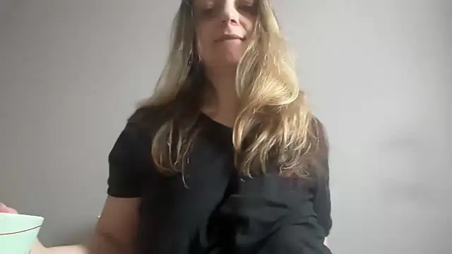 ShyFlameLive online show from 04/26/26, 12:47