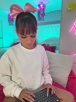 Kitty madness online show from 03/25/26, 08:26