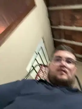 Snapshot of Jmlbsuchi chatting on 02/17/26, 05:37 Jmlbsuchi online show from 02/17/26, 05:37