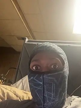 Snapshot of ProveYourLoyalty2 chatting on 02/06/26, 06:51 ProveYourLoyalty2 online show from 02/06/26, 06:51