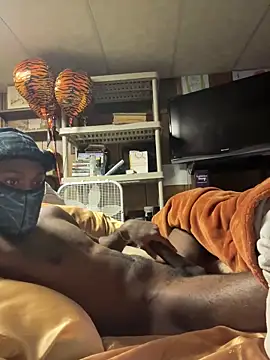 Snapshot of ProveYourLoyalty2 chatting on 03/28/26, 07:19 ProveYourLoyalty2 online show from 03/28/26, 07:19