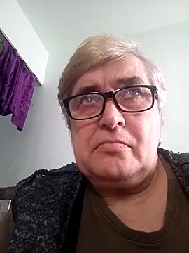 Snapshot of SusanStar874 chatting on 02/03/26, 12:21 SusanStar874 online show from 02/03/26, 12:21