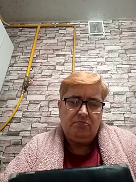 Snapshot of SusanStar874 chatting on 02/27/26, 05:24 SusanStar874 online show from 02/27/26, 05:24