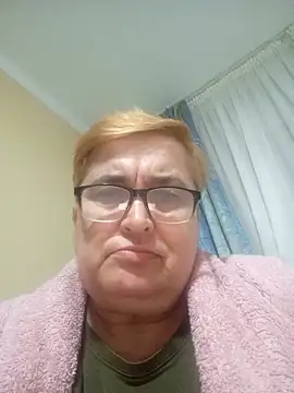 SusanStar874 online show from 03/04/26, 05:52