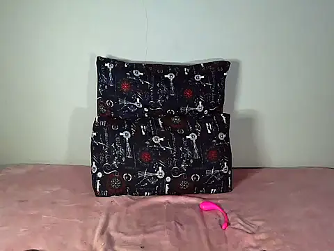 Snapshot of Riaanxxx chatting on 02/09/26, 12:58 Riaanxxx online show from 02/09/26, 12:58