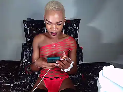 Snapshot of Riaanxxx chatting on 02/17/26, 10:38 Riaanxxx online show from 02/17/26, 10:38