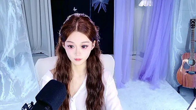 Dancer Lucky-Nini online show from 02/06/26, 09:34