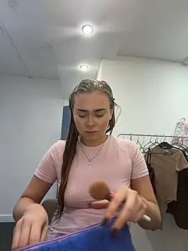 MonicaWestt online show from 06/29/26, 06:52