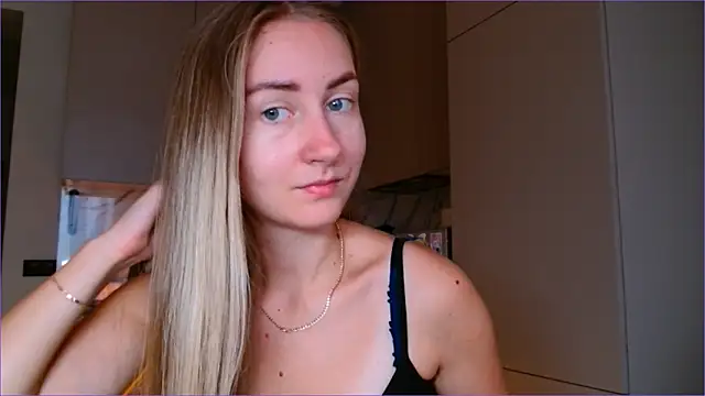 BluueSilk online show from 10/30/25, 07:32