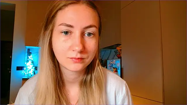 Snapshot of BluueSilk chatting on 02/20/26, 06:37 BluueSilk online show from 02/20/26, 06:37