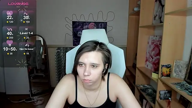 Snapshot of Scarlet_Sirenn chatting on 03/02/26, 07:15 Scarlet Sirenn online show from 03/02/26, 07:15