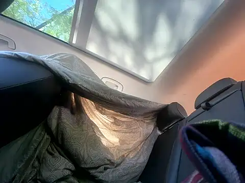 makemestayhard online show from 03/22/26, 04:32