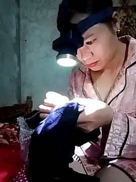 Snapshot of l_kiss chatting on 02/05/26, 01:49 l kiss online show from 02/05/26, 01:49