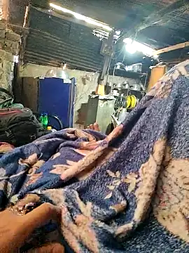 crazyxy12 online show from 04/22/26, 07:11