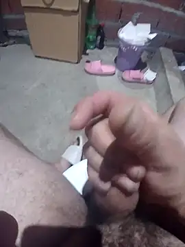 Snapshot of elvergon23139 chatting on 03/01/26, 10:06 elvergon23139 online show from 03/01/26, 10:06