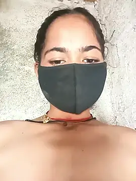 Sunali Bendre online show from 04/01/26, 01:41