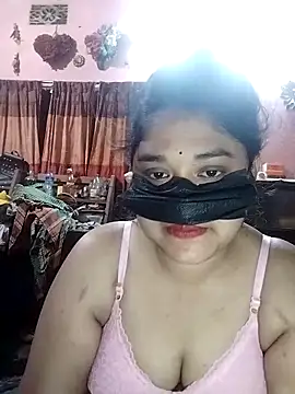 Snapshot of x_-hot chatting on 02/04/26, 05:02 x -hot online show from 02/04/26, 05:02