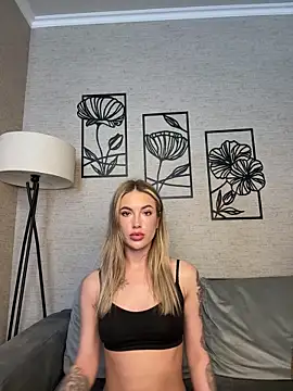Snapshot of xXKelly_bonb0nXx chatting on 05/21/26, 01:07 xXKelly bonb0nXx online show from 05/21/26, 01:07