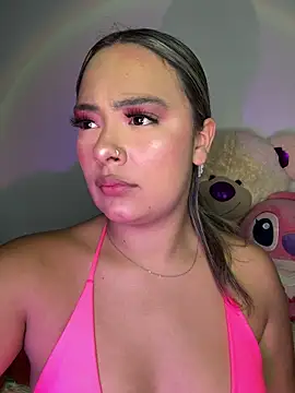 Snapshot of Kylievoos chatting on 02/10/26, 11:20 Kylievoos online show from 02/10/26, 11:20