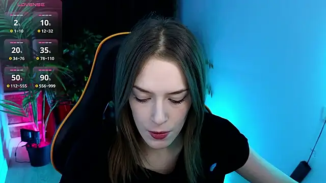 Snapshot of Accidental_Genius_ chatting on 02/25/26, 03:32 Accidental Genius online show from 02/25/26, 03:32