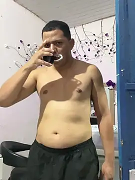 Snapshot of Loaisn chatting on 02/09/26, 10:47 Loaisn online show from 02/09/26, 10:47