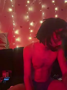 Snapshot of magic_man1085 chatting on 02/20/26, 06:10 magic man1085 online show from 02/20/26, 06:10