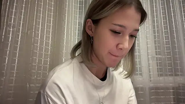 lilXdomiii online show from 04/14/26, 02:45