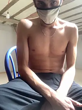 Snapshot of Spoo69 chatting on 03/29/26, 01:11 Spoo69 online show from 03/29/26, 01:11