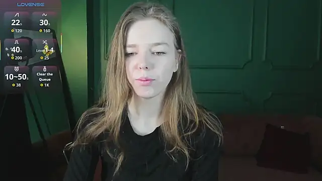 Snapshot of _Tina_Tayllor_ chatting on 03/03/26, 11:49 Tina Tayllor online show from 03/03/26, 11:49