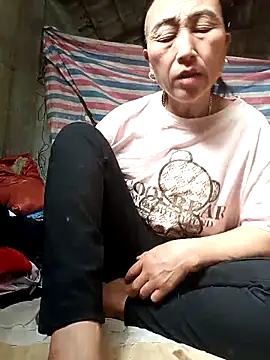 Ami-su online show from 03/19/26, 07:45