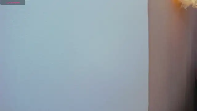 Sophie Voss online show from 04/07/26, 06:03