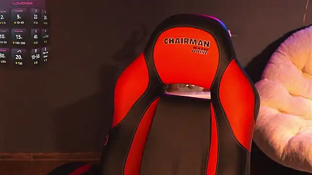 Snapshot of Swan_Megan chatting on 02/21/26, 04:08 Swan Megan online show from 02/21/26, 04:08