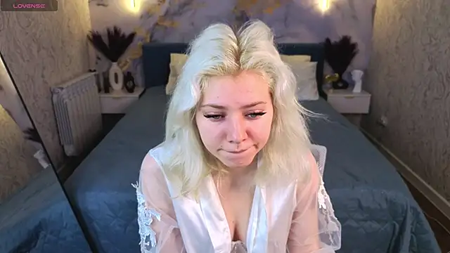 Kate Krose online show from 03/02/26, 01:08