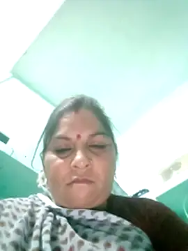 Rajni248096 online show from 04/23/26, 01:46