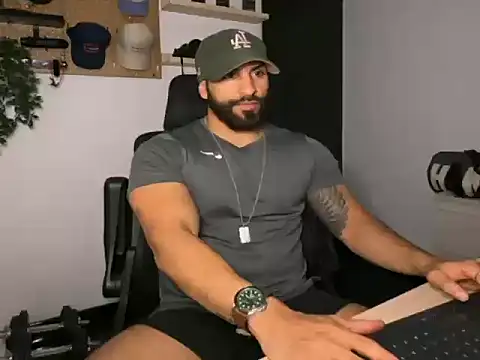 SamDornan51 online show from 02/05/26, 01:32