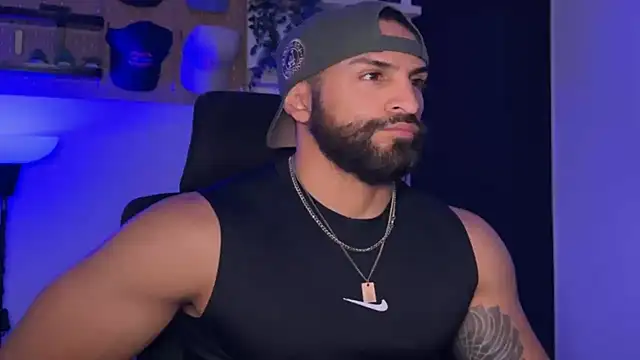 SamDornan51 online show from 04/15/26, 01:45