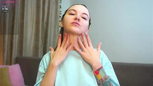 Snapshot of AricaPetties chatting on 02/24/26, 08:18 AricaPetties online show from 02/24/26, 08:18