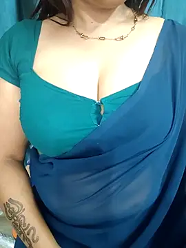 Snapshot of priya__sexxyy chatting on 02/12/26, 02:06 priya sexxyy online show from 02/12/26, 02:06