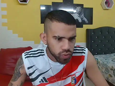 Snapshot of chacorta_ chatting on 03/24/26, 12:54 chacorta online show from 03/24/26, 12:54