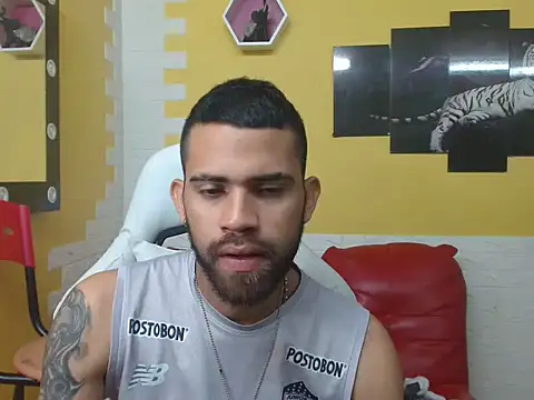 Snapshot of chacorta_ chatting on 04/09/26, 01:16 chacorta online show from 04/09/26, 01:16