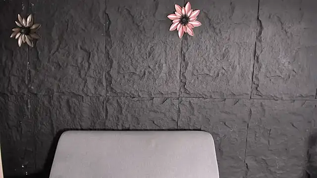 noahWolff  online show from 02/28/26, 10:11