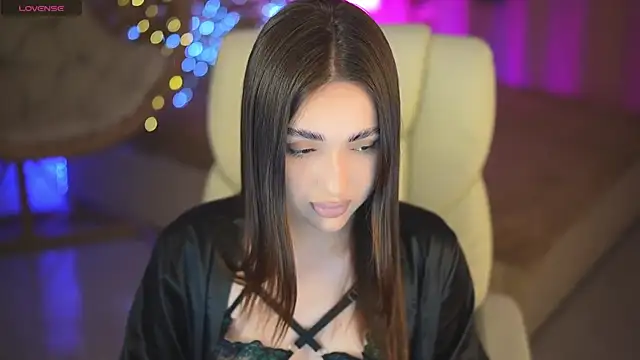 OliviaMoore  online show from 04/03/26, 07:01