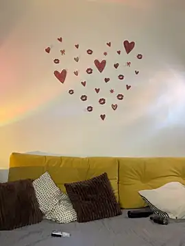 Snapshot of ireneraii chatting on 02/13/26, 10:44 ireneraii online show from 02/13/26, 10:44