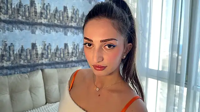 Snapshot of AmiraMartin chatting on 02/01/26, 10:03 AmiraMartin online show from 02/01/26, 10:03