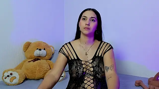 Snapshot of TORIRAVEEN chatting on 02/24/26, 02:53 TORIRAVEEN online show from 02/24/26, 02:53