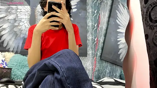 sexyboys cutexx18 online show from 04/08/26, 08:20