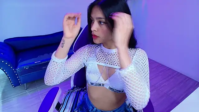 Maddie T18 online show from 04/10/26, 11:37